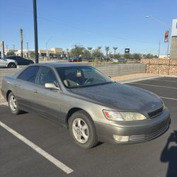 1999 Lexus ES 300