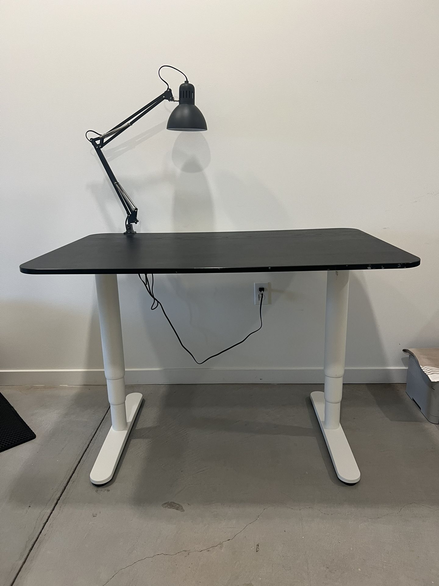 IKEA Height Adjustable Desk (MOVE-OUT***)