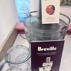 Breville BJE200XL Juice Fountain Compact Centrifugal Machine