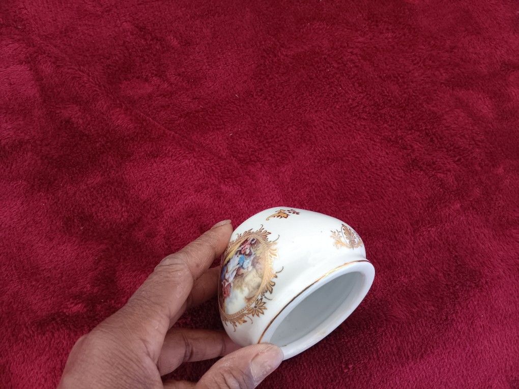 Porcelain Jar
