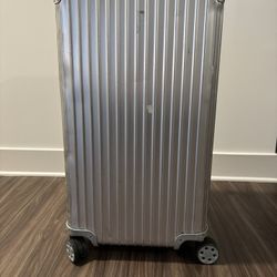 RIMOWA Trunk Plus Luggage 