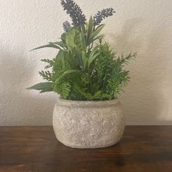 Decorative Fake Outdoor Plant 