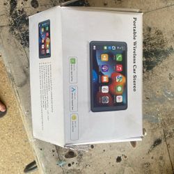 Portable wireless car stereo back up camera