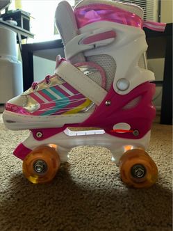 Kids Light-Up Quad Roller Skates Pink
