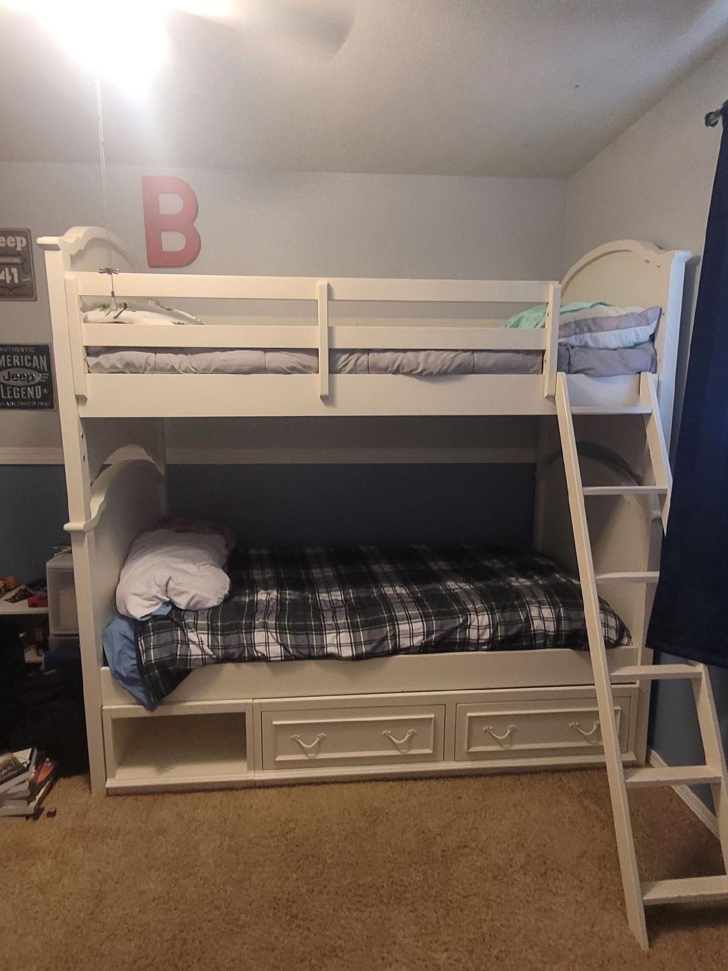 Bunk Bed And Drawers