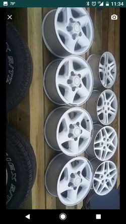 Dodge 16" car wheels