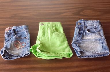 Girls 2-3yrs denim shorts