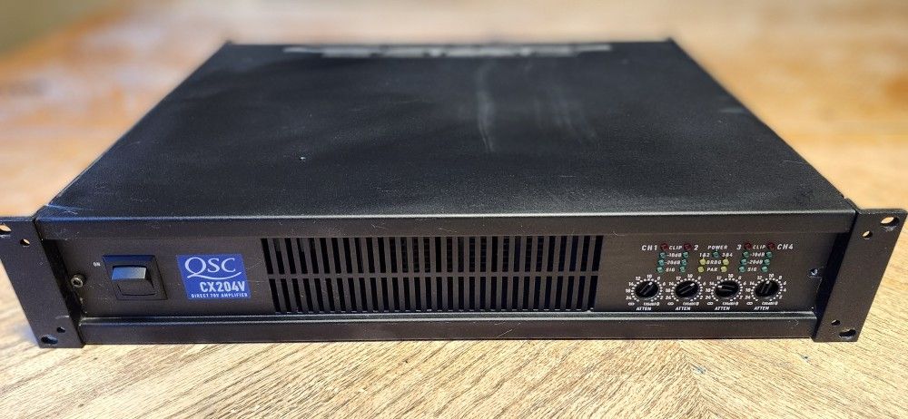 QSC CX204V 4-channel 200W 70V Power Amplifier