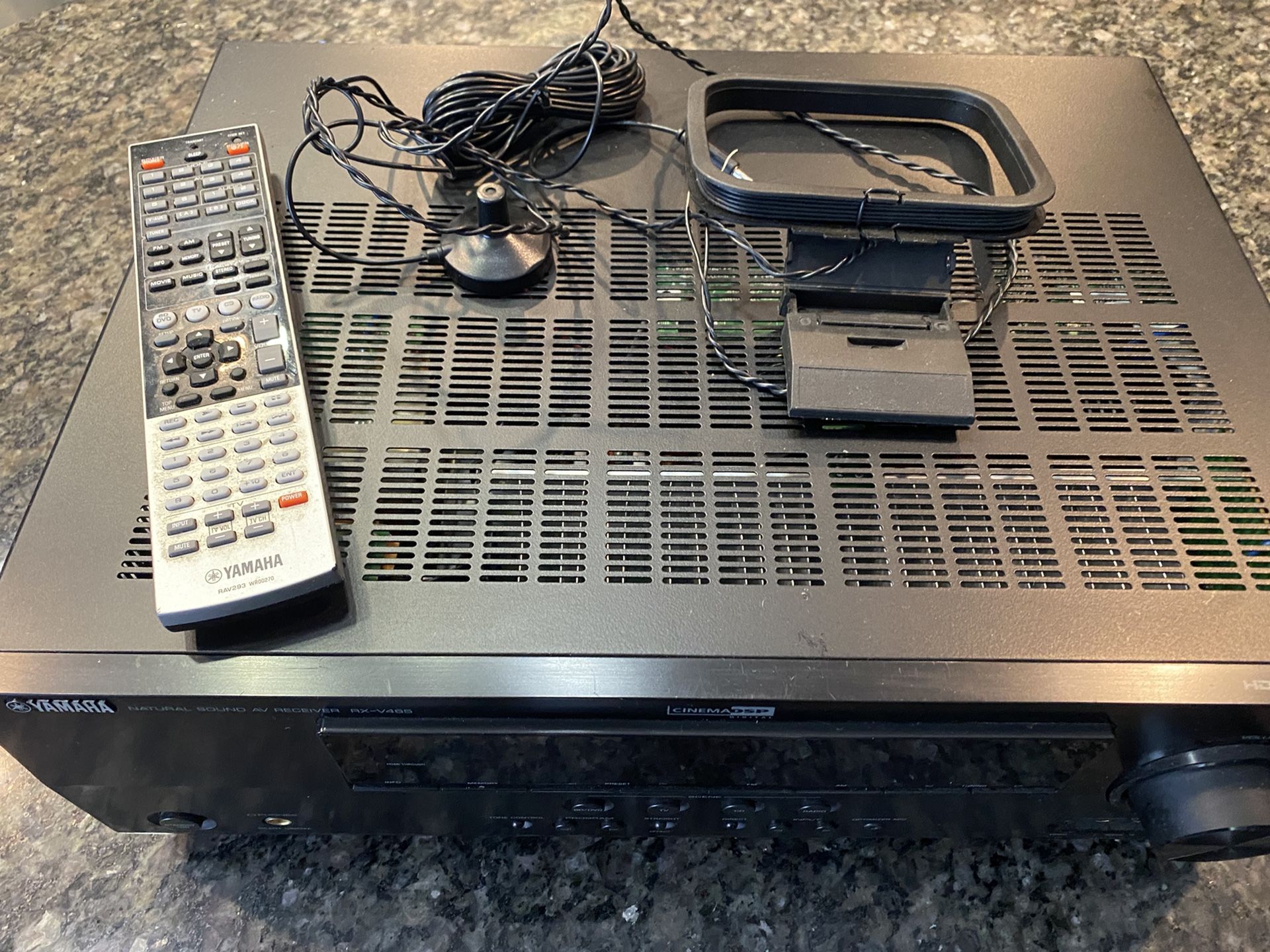 Yamaha RX V465 5.1 Channel 105 Watt Receiver for Sale in Stonecrest, GA 