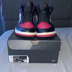 Air Jordan 1 Mid