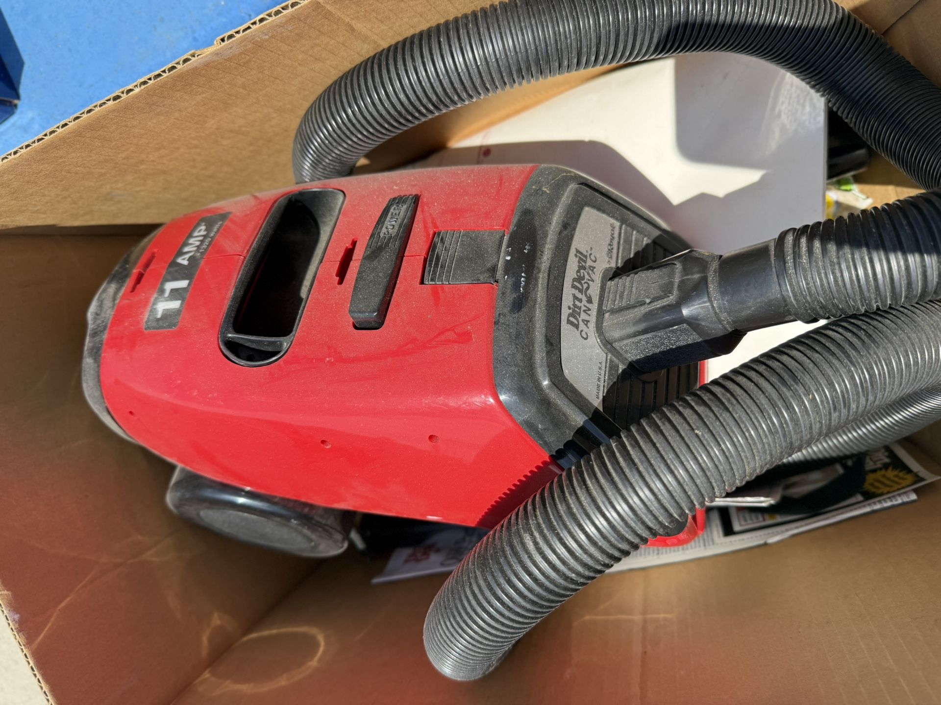 Dirt Devil Vacuum