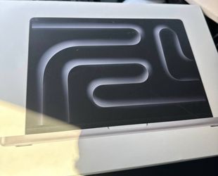 MacBook AIR  brand new