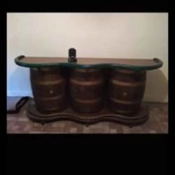 Whiskey  Barrel  Furniture 