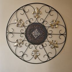 30" Metal Wall Art