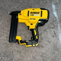 Dewalt 20v XR Brushless Crown Stapler Like New Tool Only 