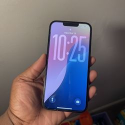 iPhone 16e
