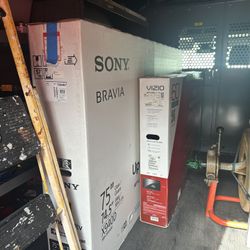 Tv Boxes 75 Inches And 60 Inches $45