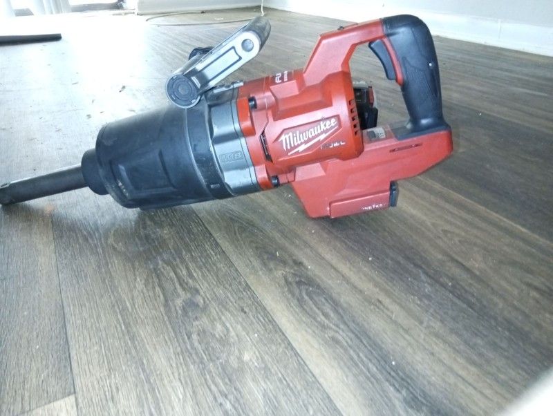 Tool M18 Impact Wrench