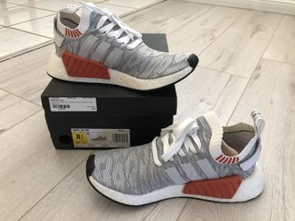 Adidas NMD R2 primeknit, size 8.5