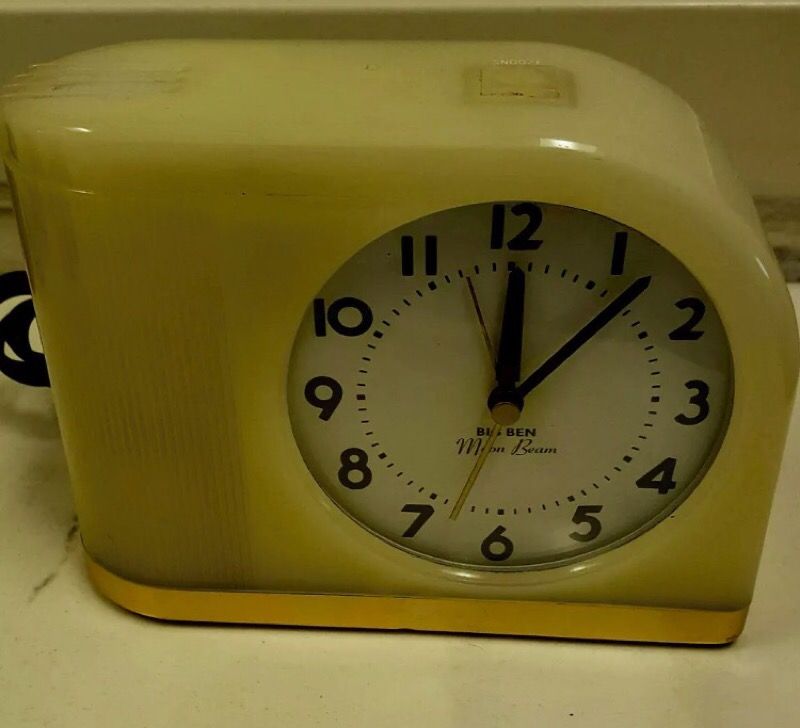 Westclox Big Ben Yellow 1950s Moonbeam Alarm Clock 43000X