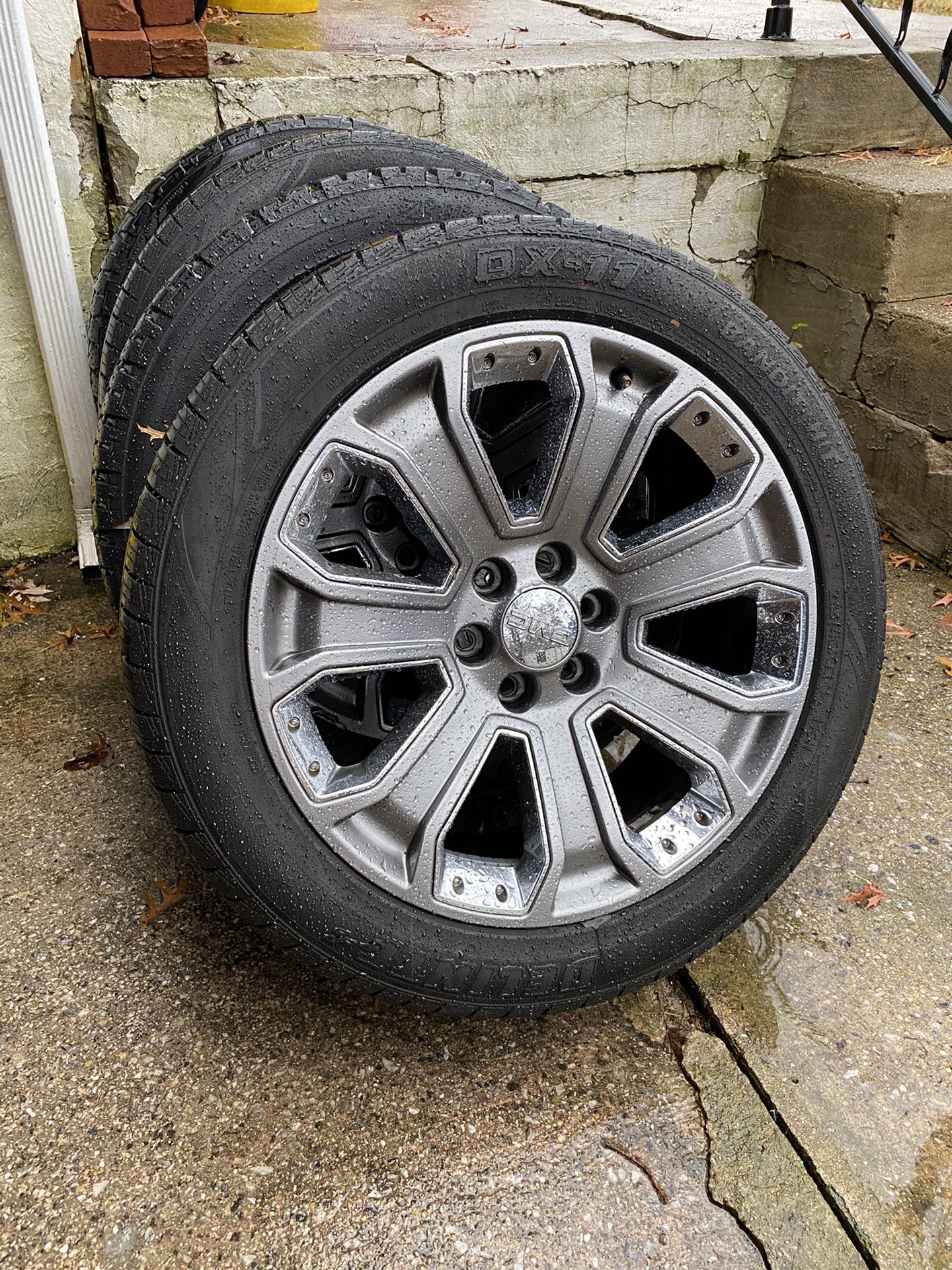 Stock OEM GMC Denali 22” wheels w/tires