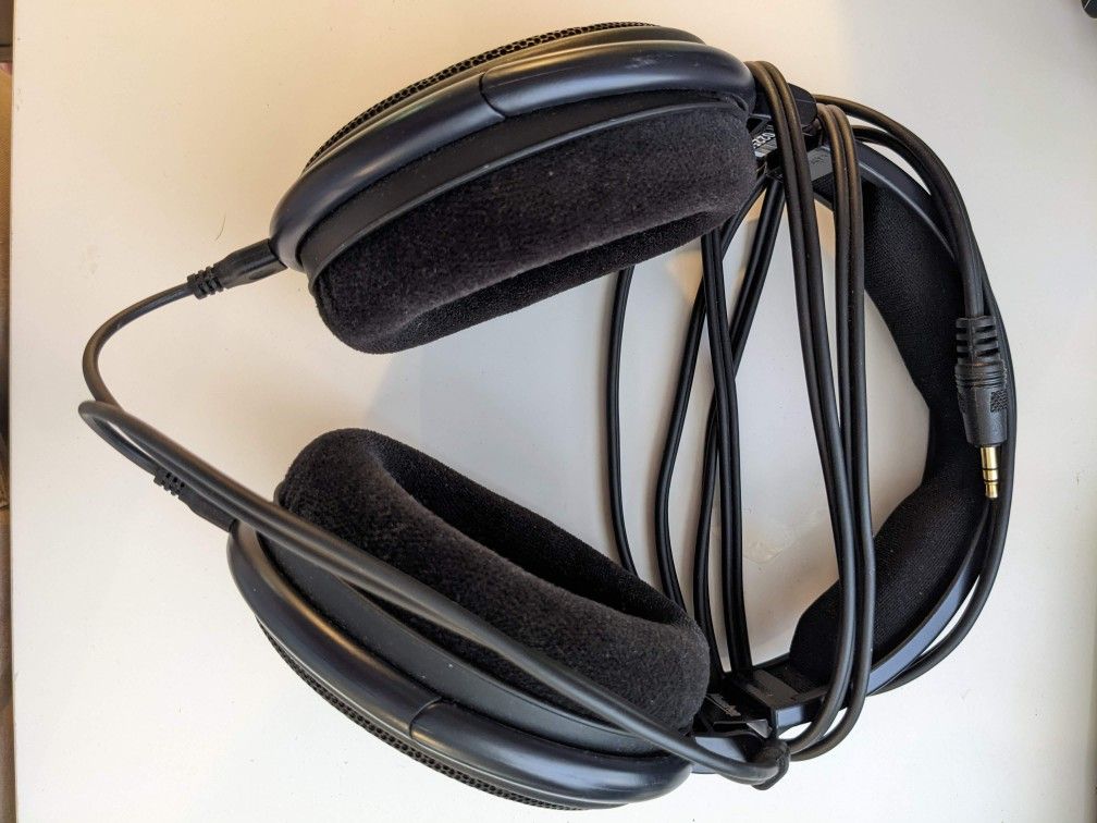 Seinnheiser HD6XX x Massdrop