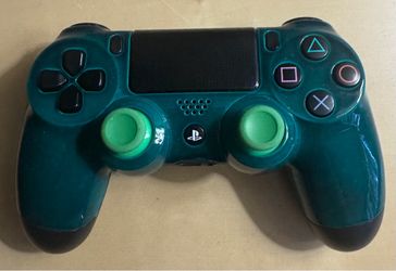 PS4 Controller