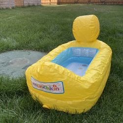 munchkin duck inflatable bath tub