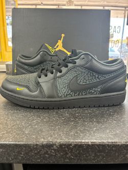 Air Jordan 1 Low Black 10