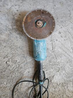 Makita Angle Grinder 7 inch