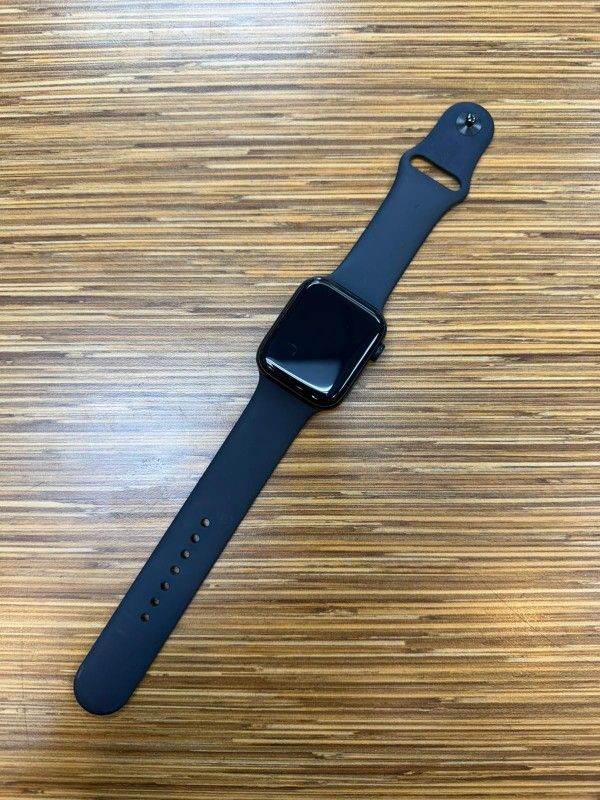 Apple Watch SE 2 Open Box