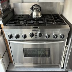 36” kitchen Aid oven with range