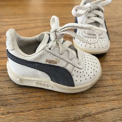 Baby Puma White Leather / Suede Trim Shoes Size 2 In Great Condition