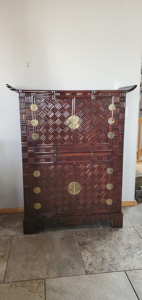 Asian Storage/Serving Cabinet, Lovely & Great Condition!