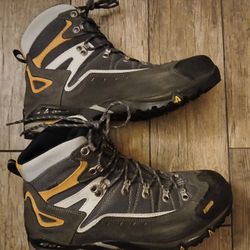 Asolo Flame Hiking Boots Size 13 Reg
