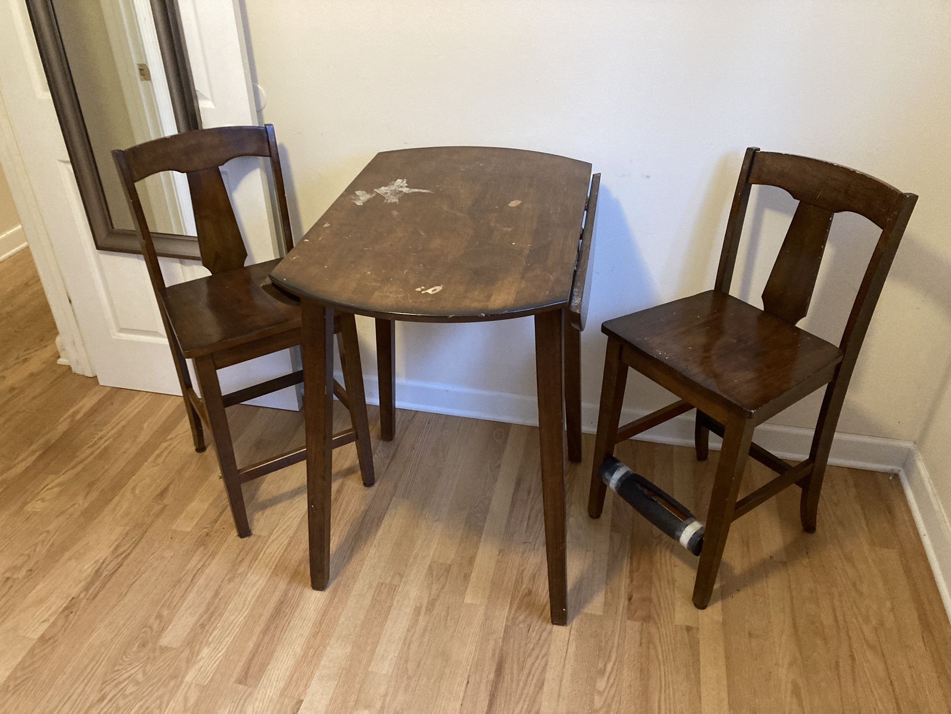 Kitchen Table In Good Condition