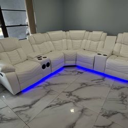 POWER RECLINING SECTIONAL SOFA WITH LED LIGHTS , SPEAKERS, USB PORTS, CUPHOLDERS