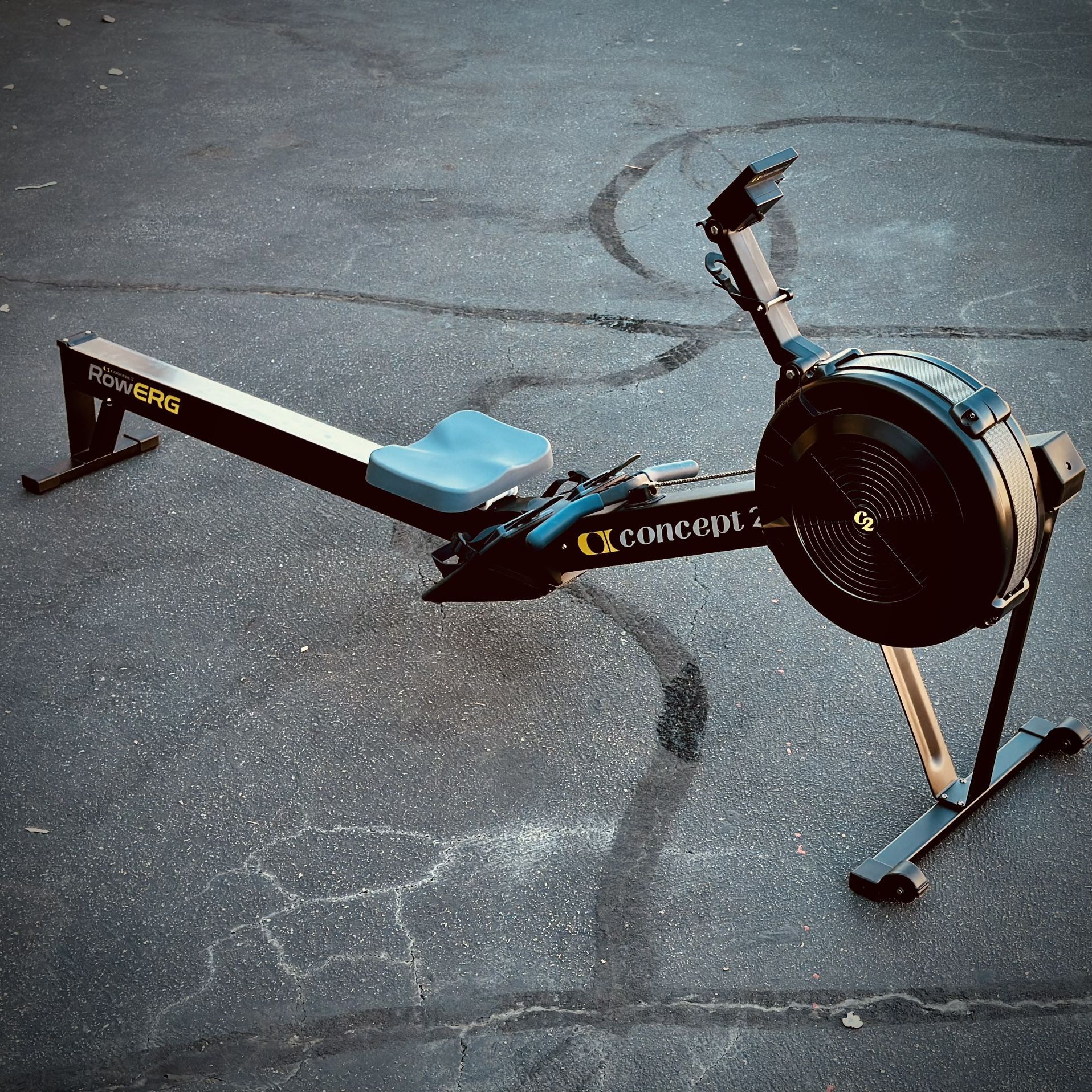 Concept2 RowErg Rower – Elite Full-Body Workout Machine for Serious Athletes