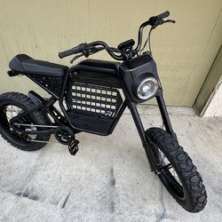 Ride1Up Revv1 DRT + Extra Battery and Accesories