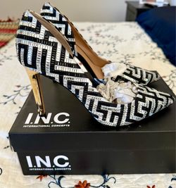 INC International Concepts Kenjay62 Pumps – Size 8.5M