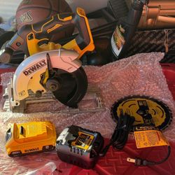 BRANDNEW 20c Brushless Circular Saw Kit