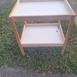 baby changing table