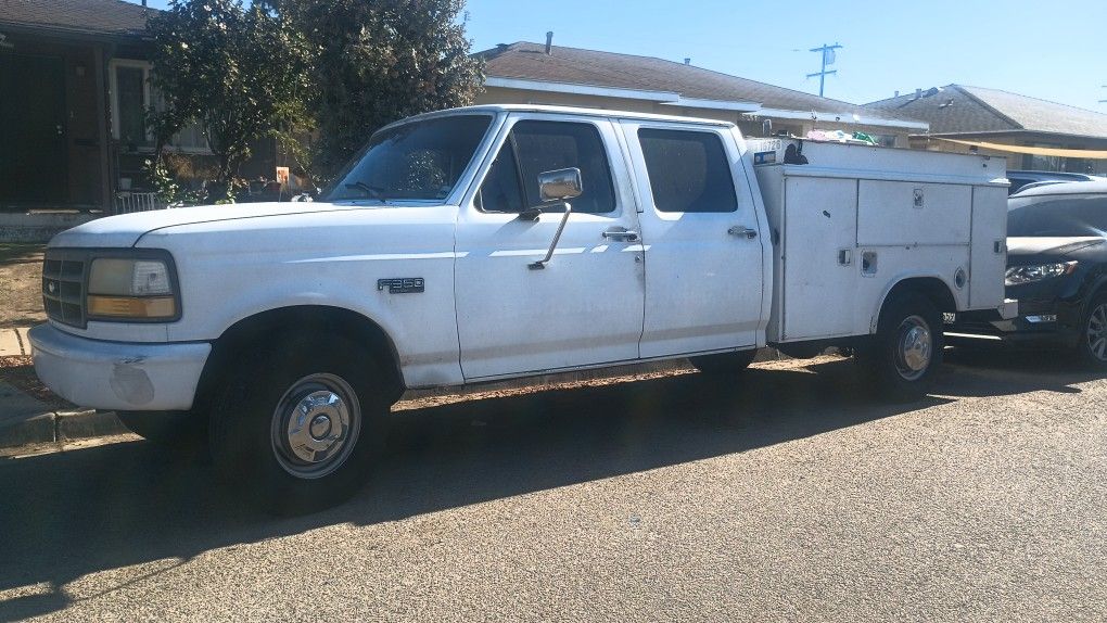 !! FORD F350!! CLEAN!!!