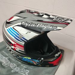 Troy Lee Designs TLD P-51 Mens Medium M Helmet