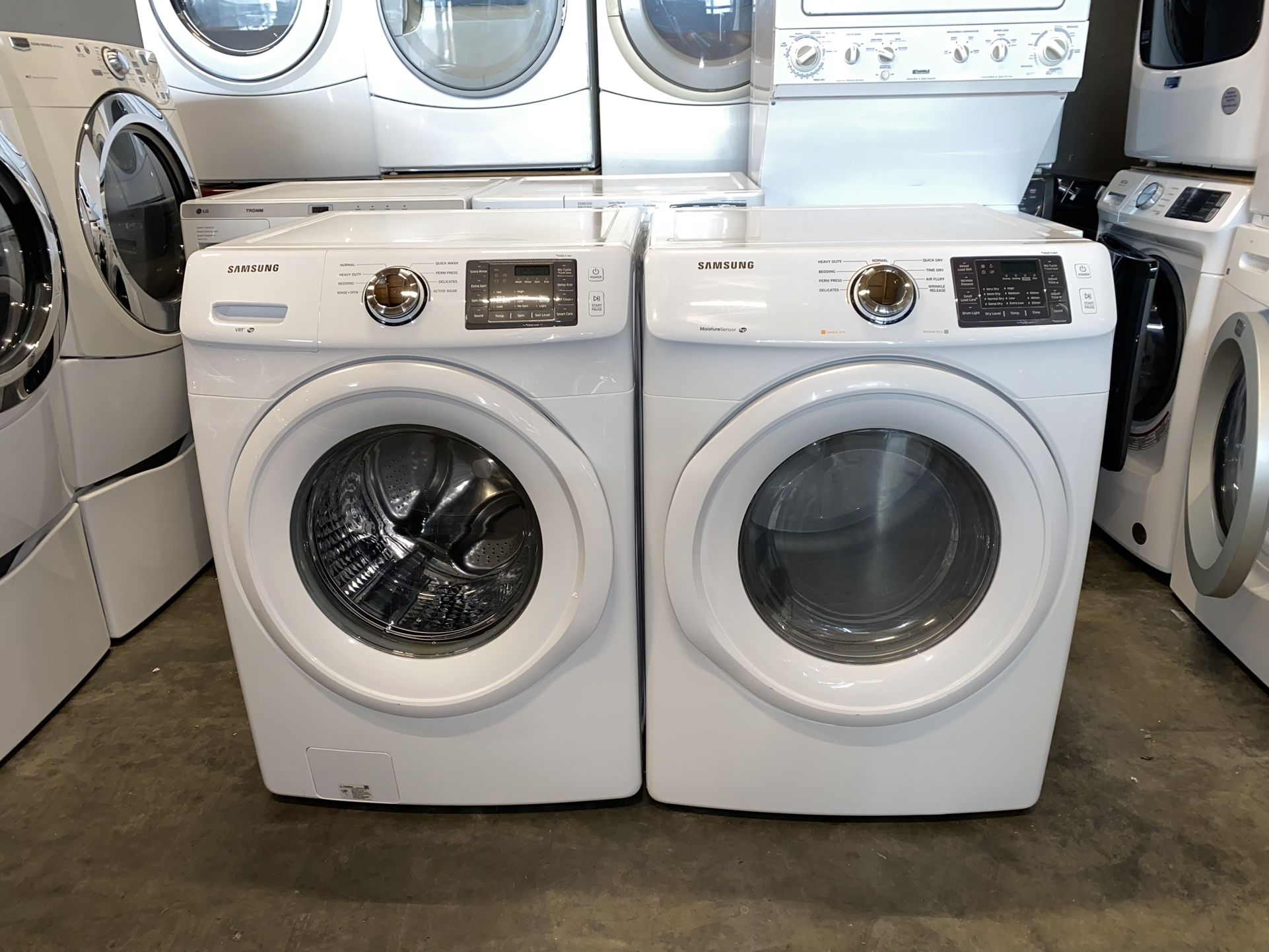 SAMSUNG XL CAPACITY WASHER DRYER ELECTRIC SET