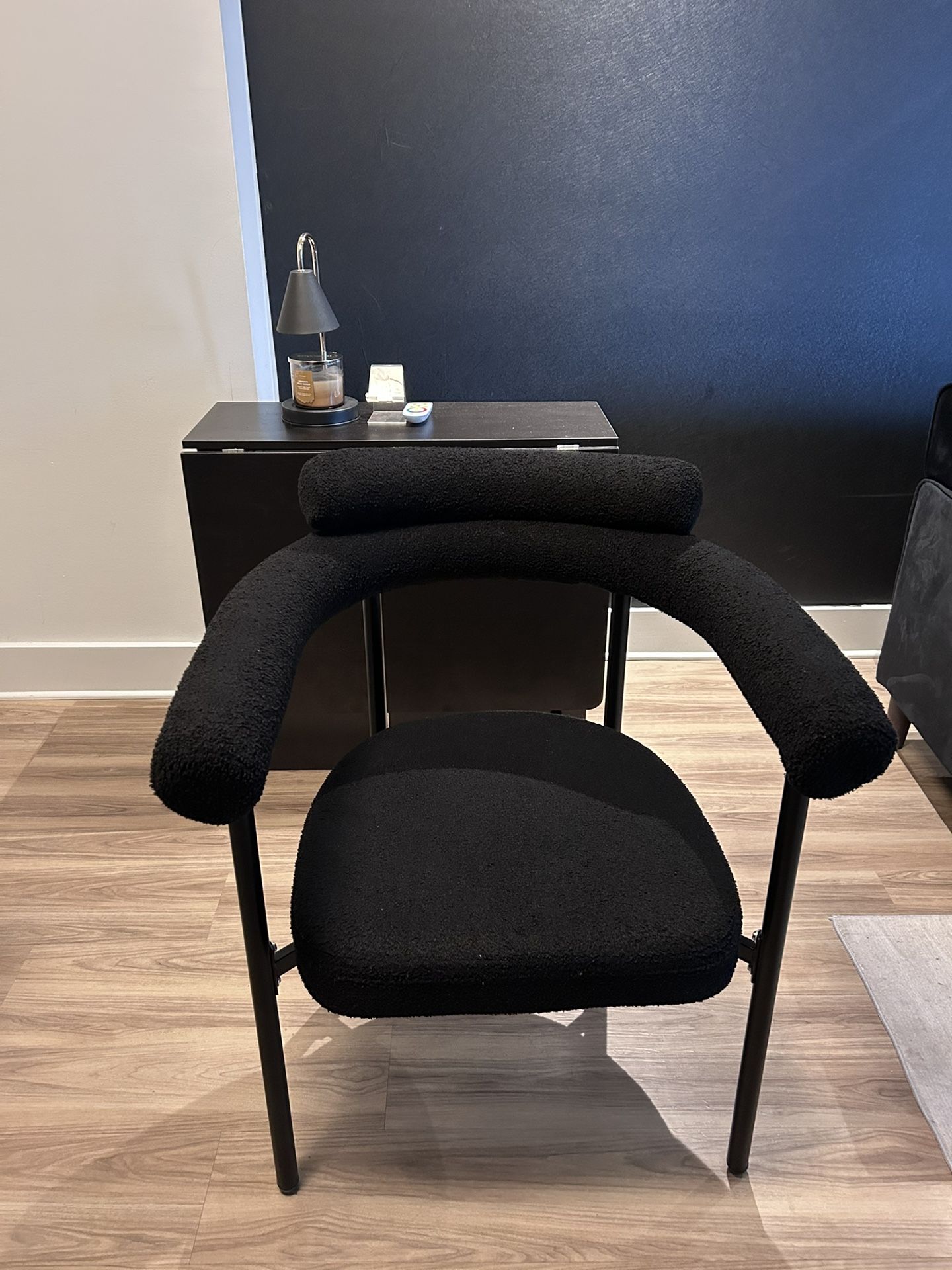 Set of 2 Modern Black Bouclé Accent Chairs