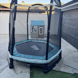 Kids Trampoline 