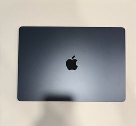 MacBook Air M4 15” Midnight