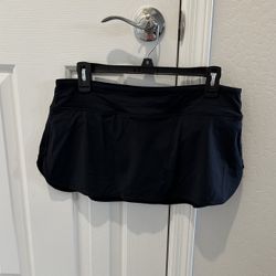 Women’s Swim Skirt Bottom  - Size Large 