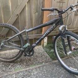 Specialized Hardrock for parts (project). Wheel 26”,  frame size medium.